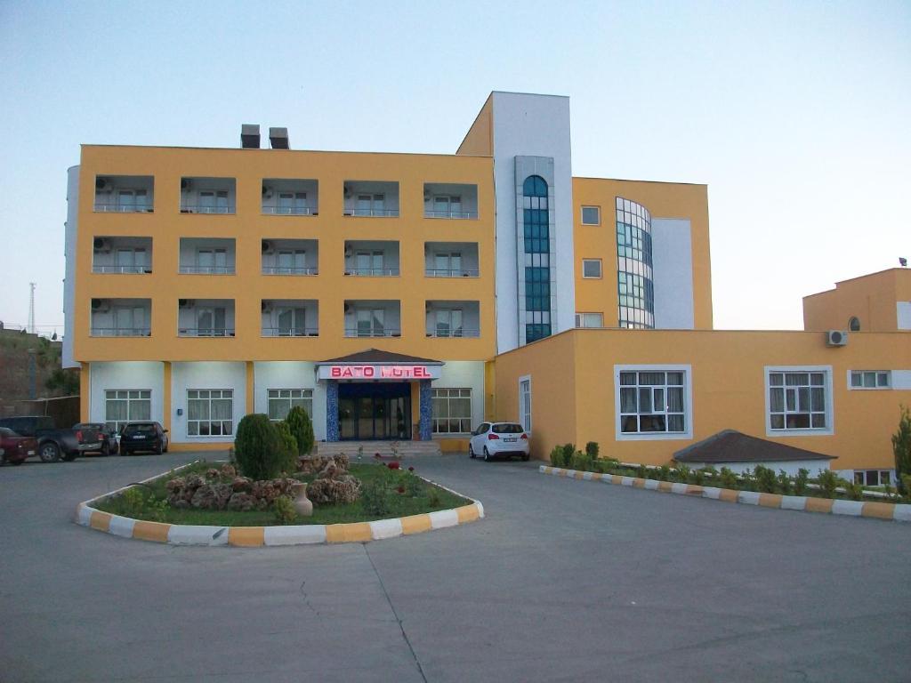 Bato Thermal Hotel Batman Bagian luar foto