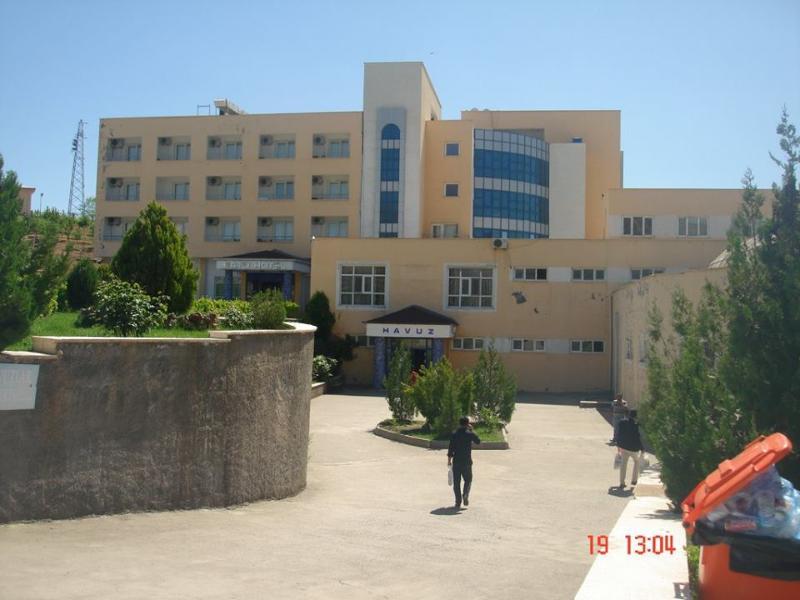 Bato Thermal Hotel Batman Bagian luar foto